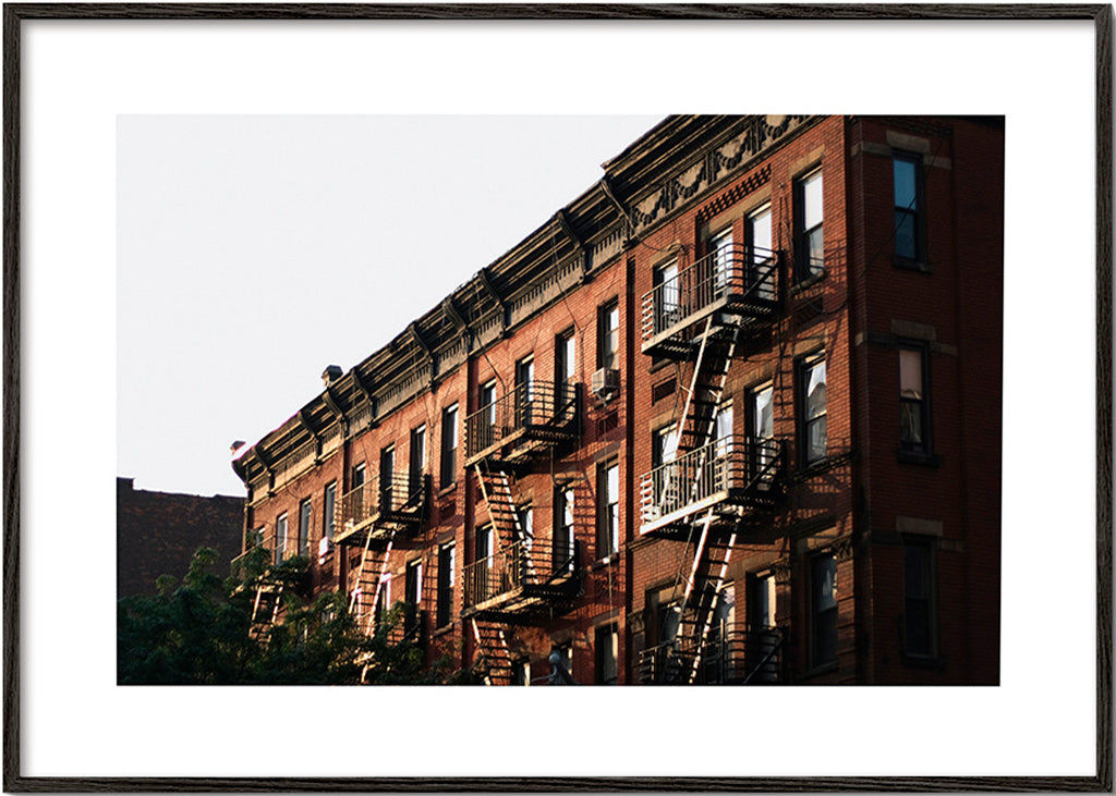 Reisposter: New York brownstone-gevel met brandtrappen