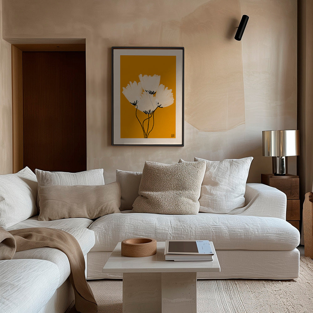 Lámina botánica: flores blancas sobre fondo ocre – Canvas2