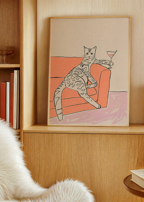 Keuken kunst: kat met cocktail op bank – Product1