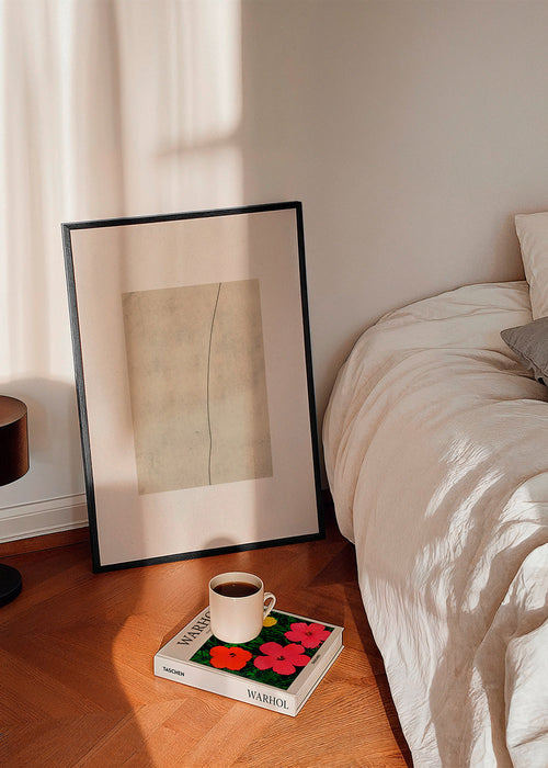 Minimalistische poster met gebogen lijn en beige textuur – Product1