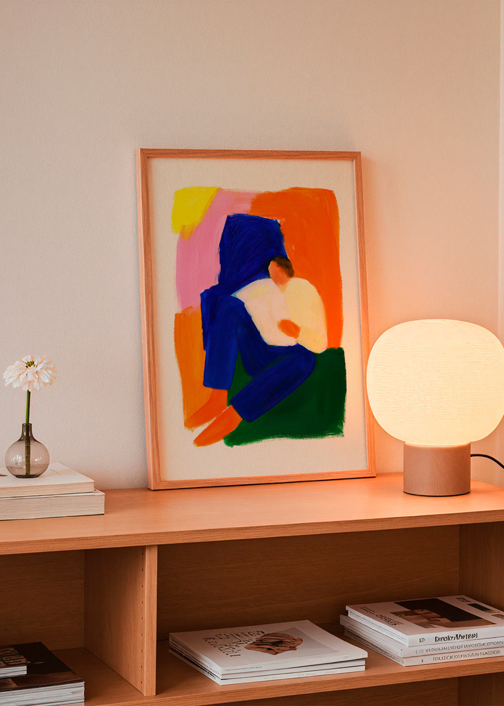 Illustratie van zittend figuur in levendige kleuren – Product3