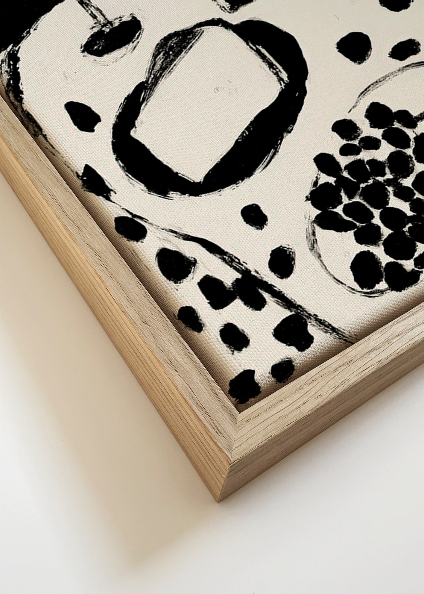 Keuken kunst: fles en druiven in monochroom