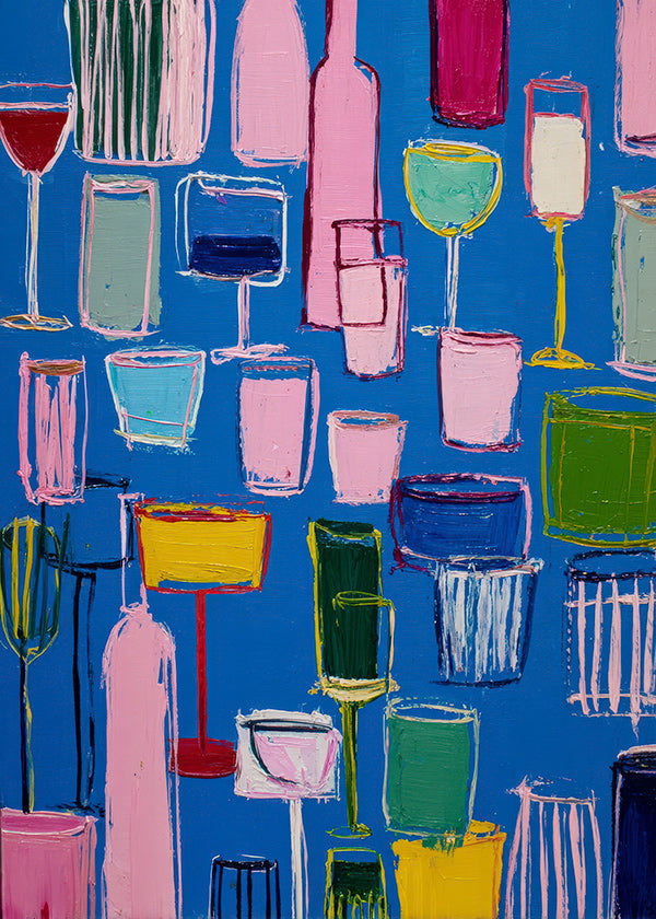 Keuken kunst: kleurrijke cocktails op blauwe achtergrond