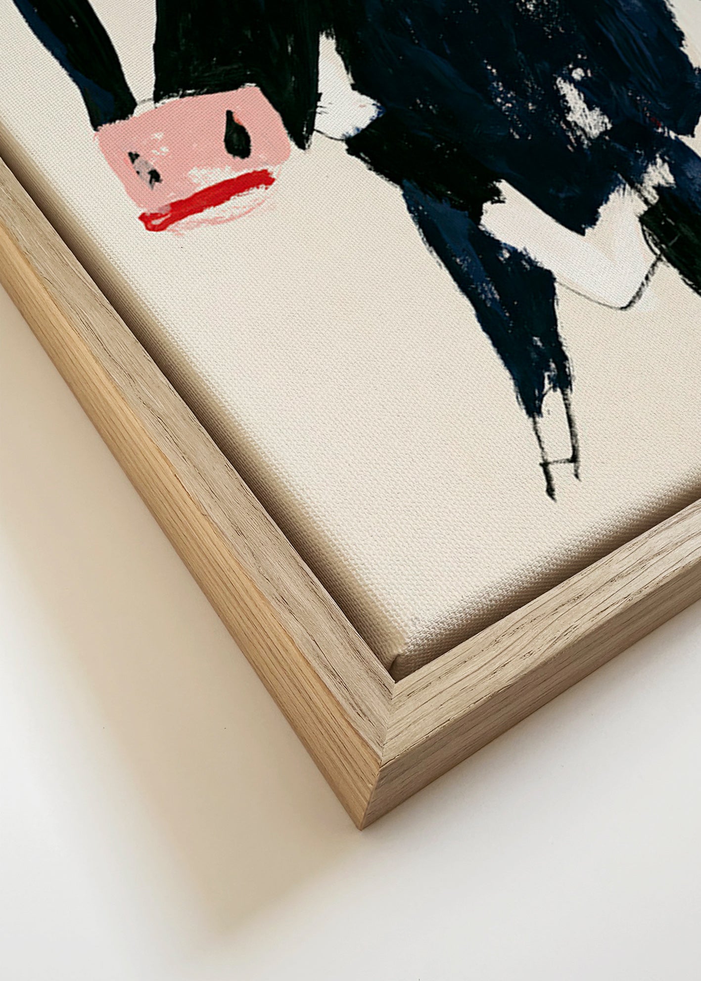 Kunstwerk koe met speelse penseelstreken