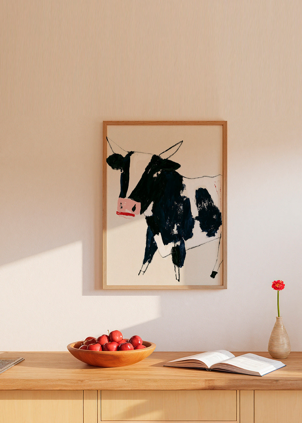 Kunstwerk koe met speelse penseelstreken
