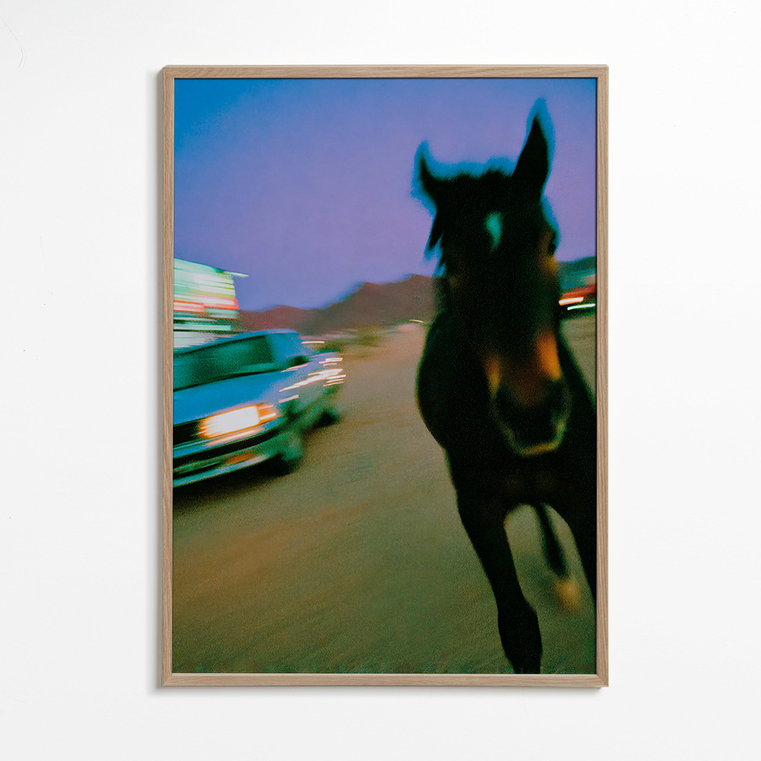 Artwork paard in beweging bij schemer