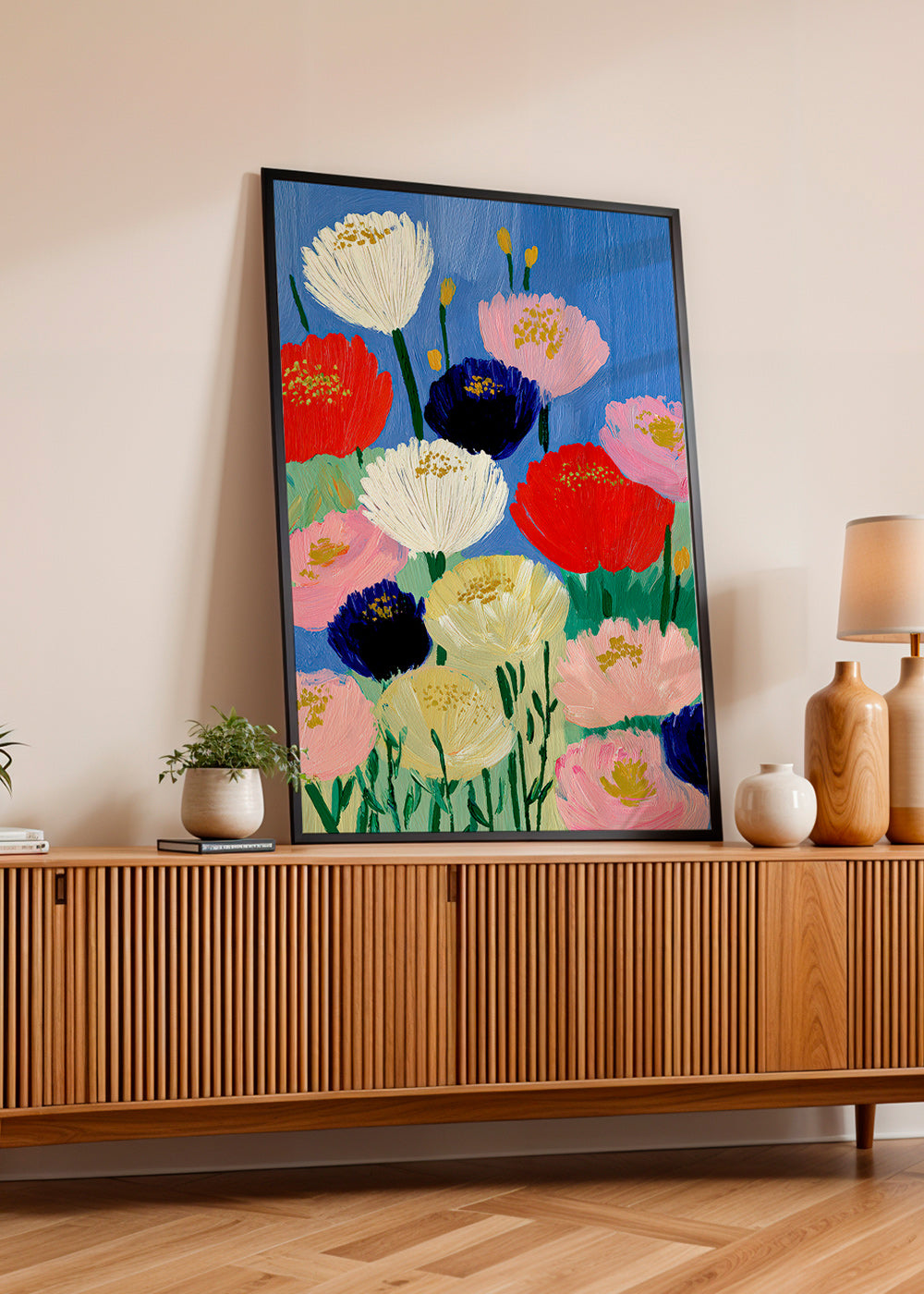 Botanische print met gedurfde penseelbloemen