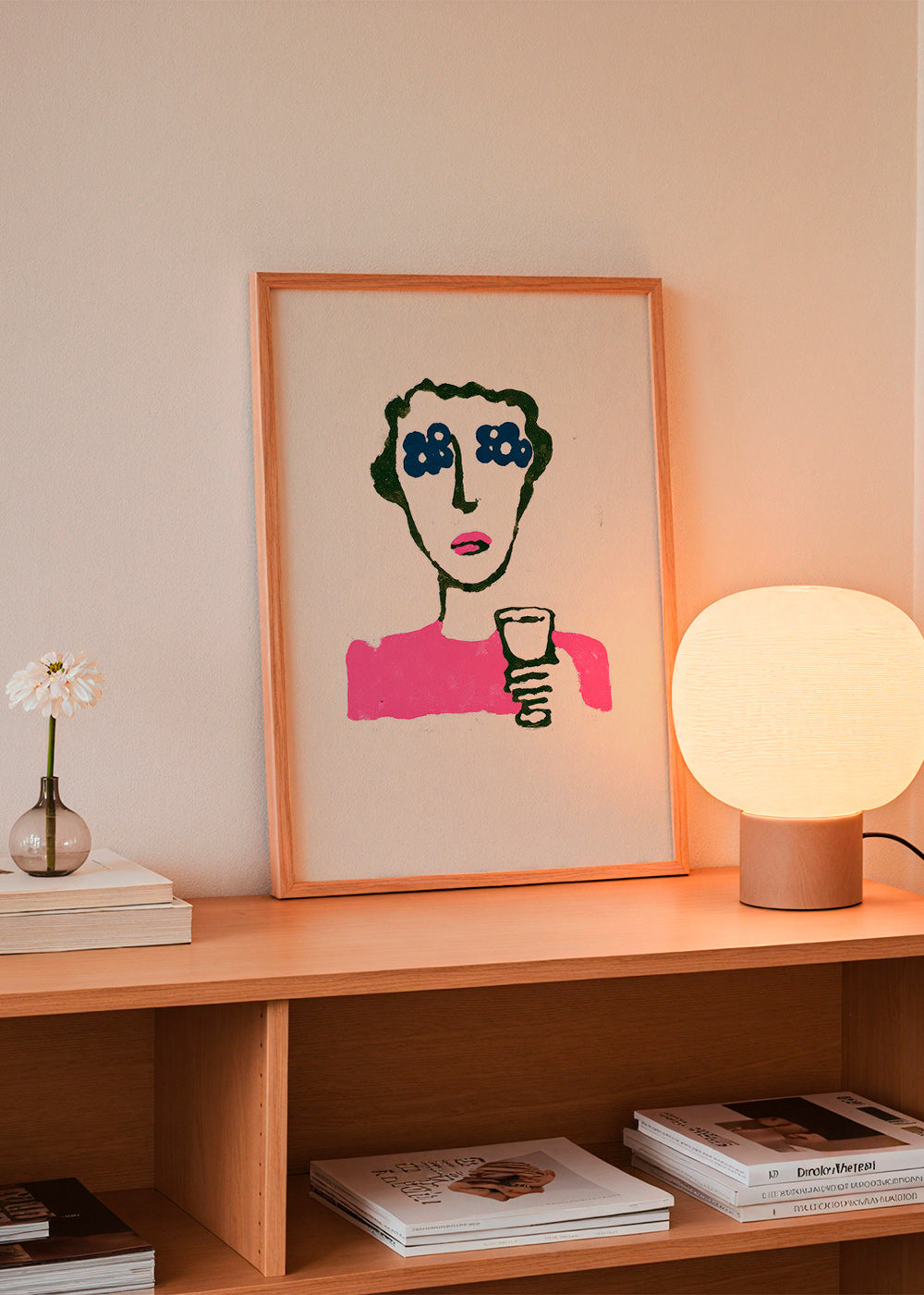 Illustratie met bloemenogen en beker