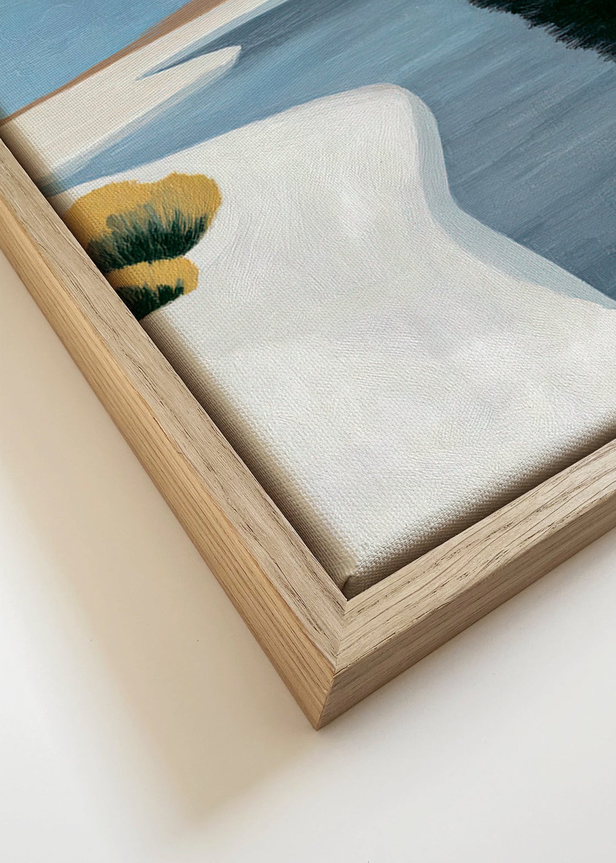 Landschap kunst: minimalistisch estuarium met donkere klif