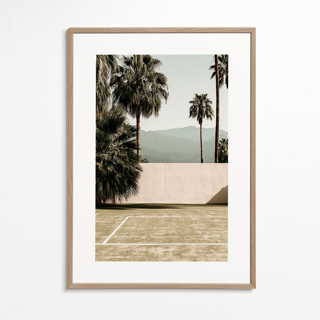 Landschap kunst met palmen en minimalistische muur