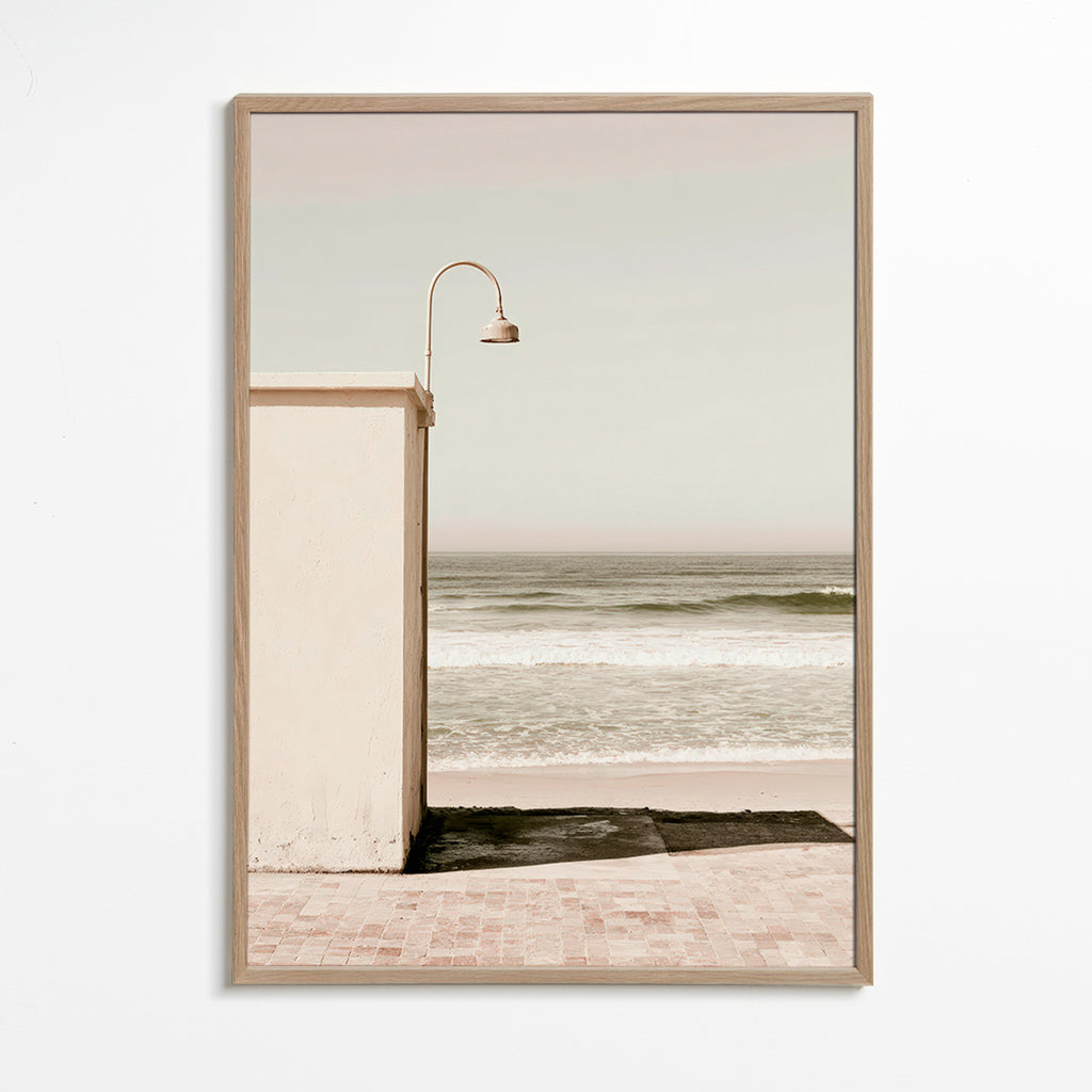 Landschapsschilderij strand met wandlamp