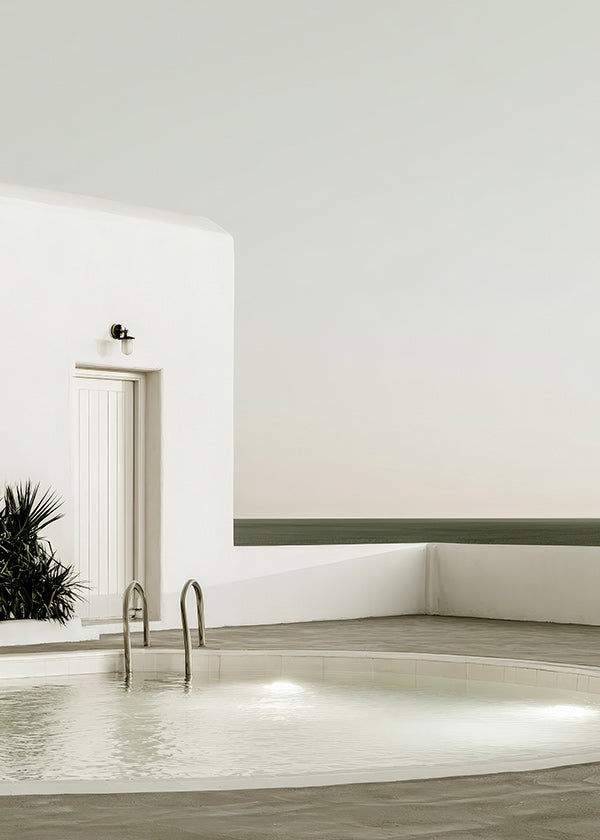 Fotografie van minimalistisch zwembad en witte architectuur