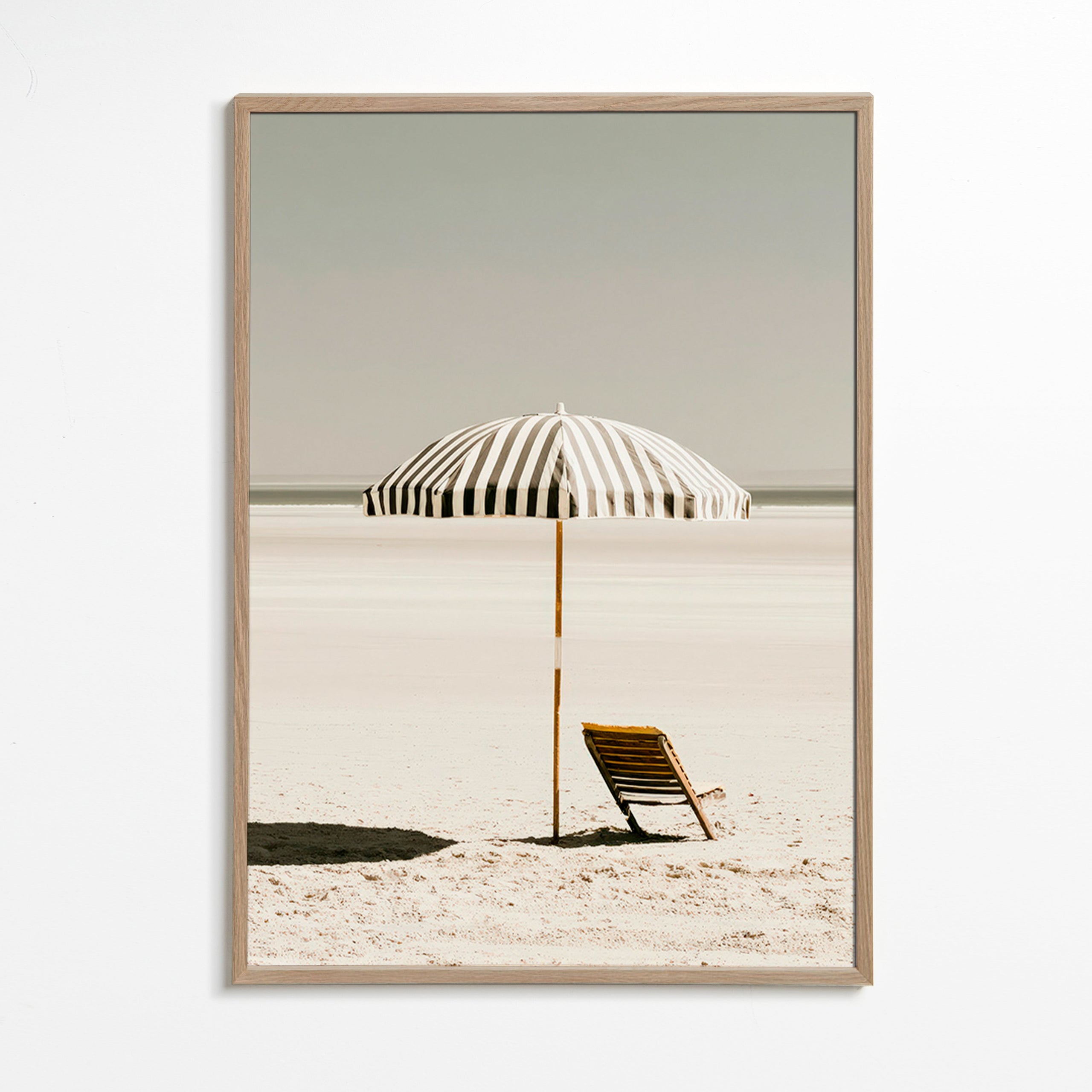 Landschapsposter met eenzame parasol
