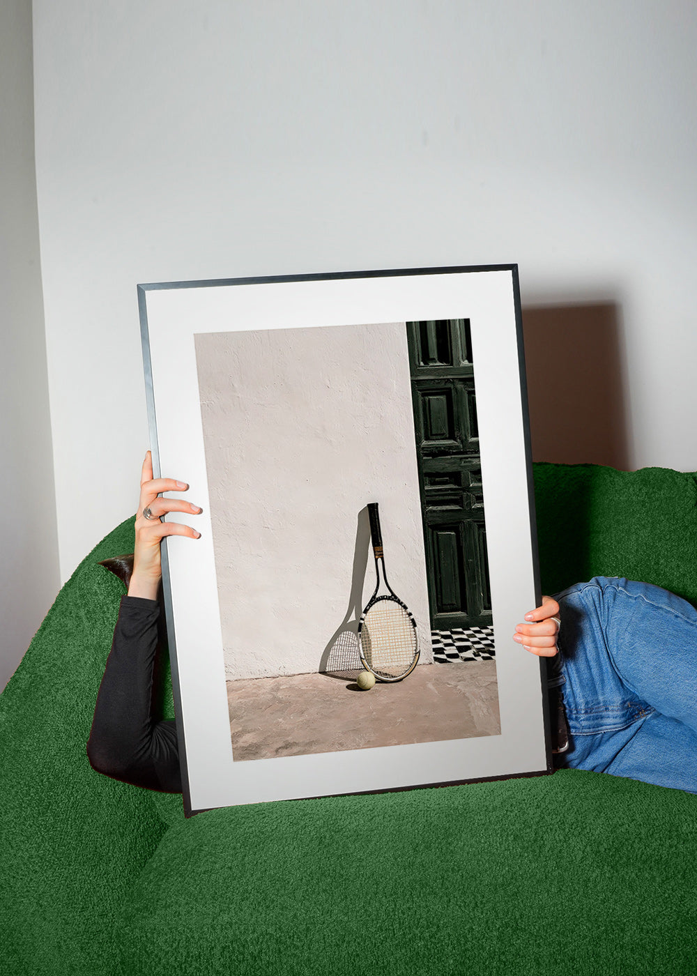Sportkunst met tennisracket en bal