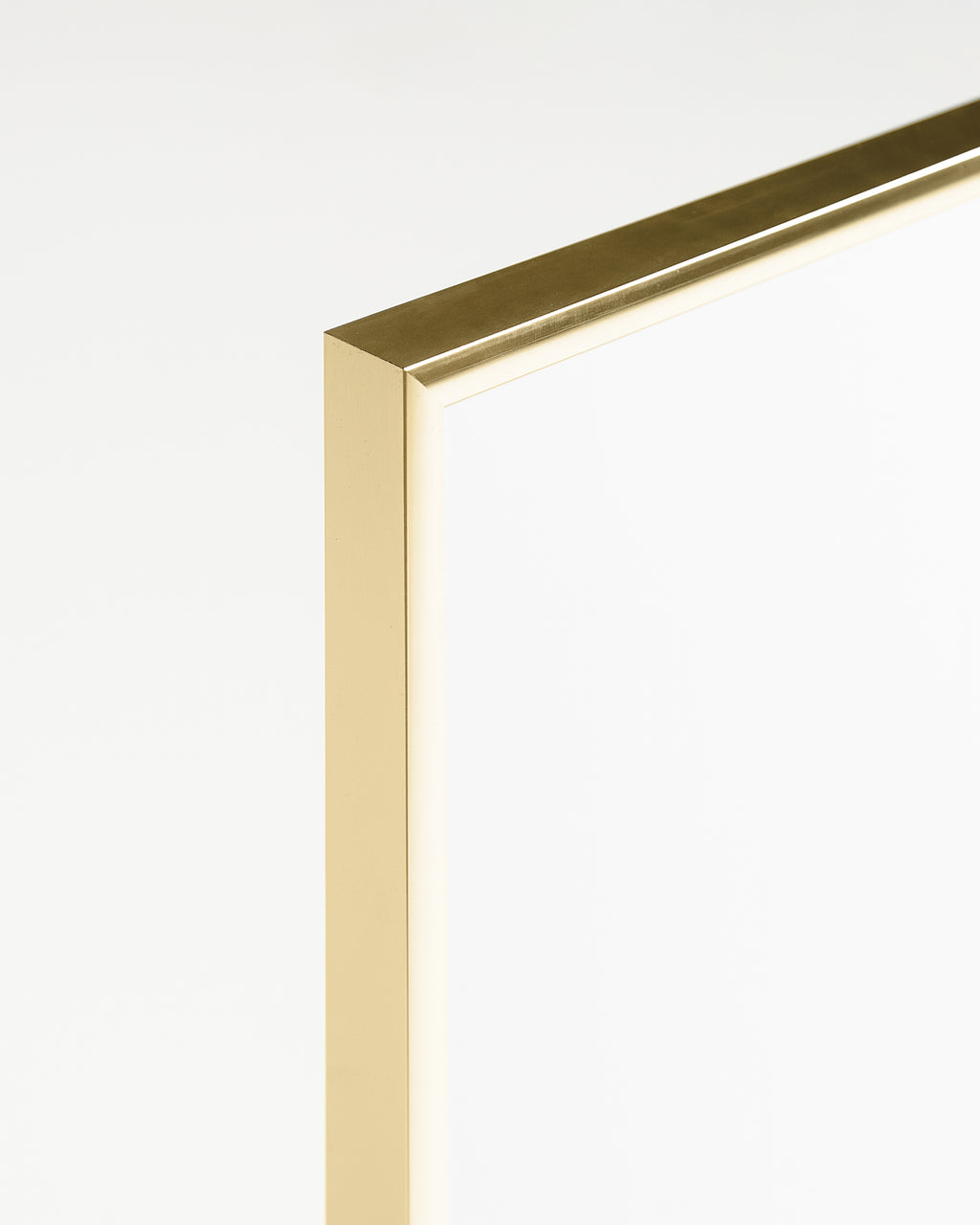 Gold frame 50x50cm