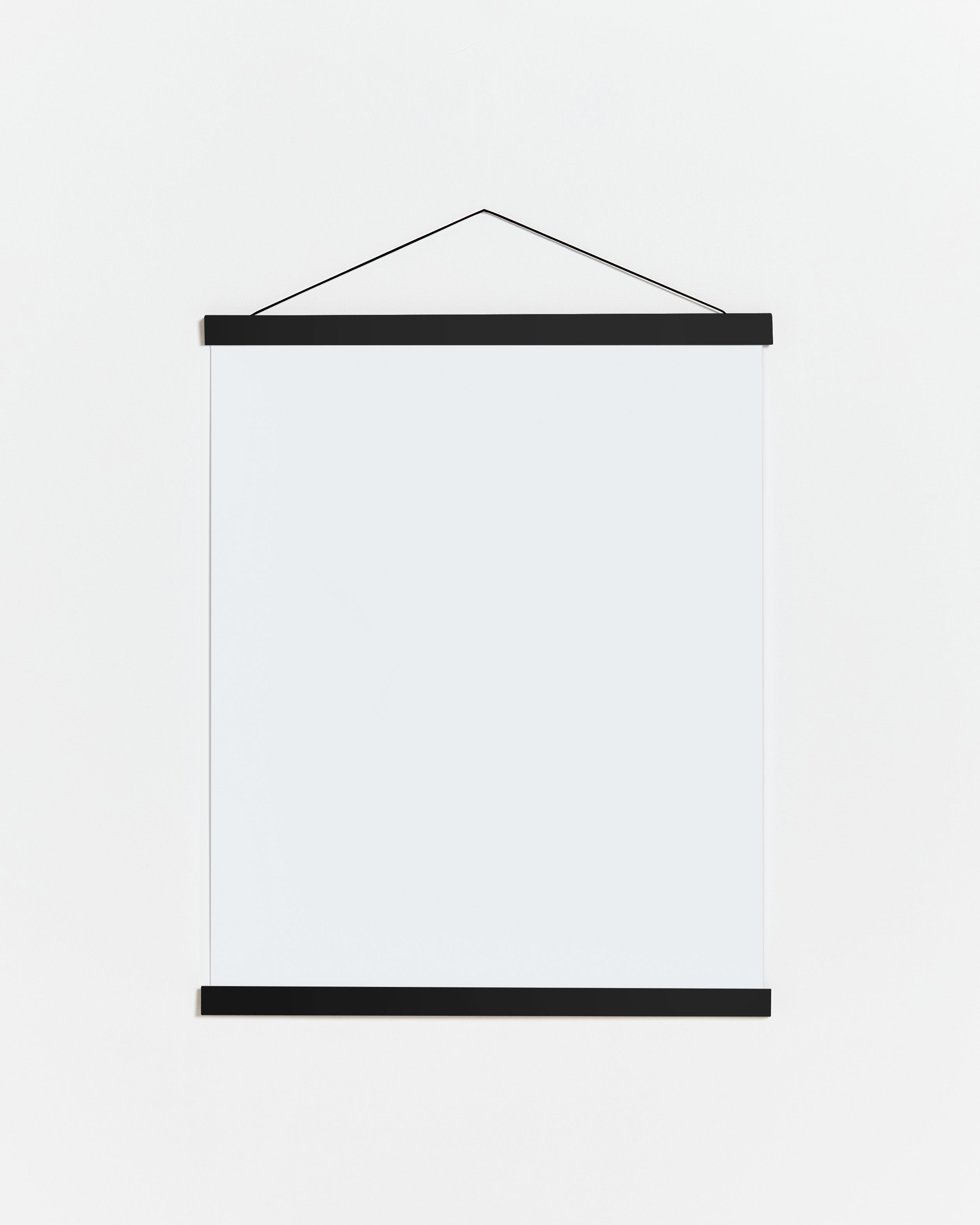 Colgador para póster de 50cm de madera y color negro